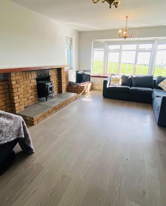 Valley Lodge 3 Bedroom Retreat In Craigantlet Hills 벨파스트 외부 사진